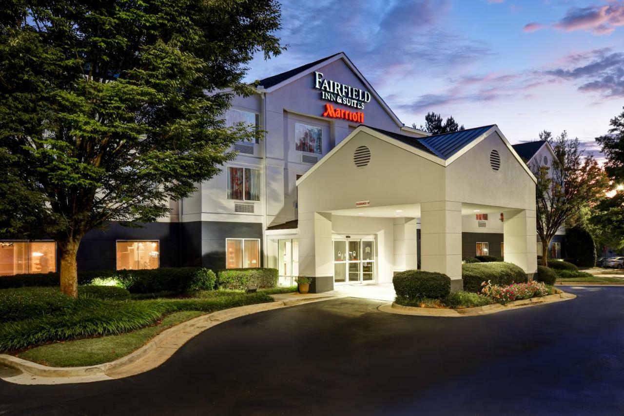 Fairfield Inn & Suites By Marriott Atlanta Kennesaw Exterior photo